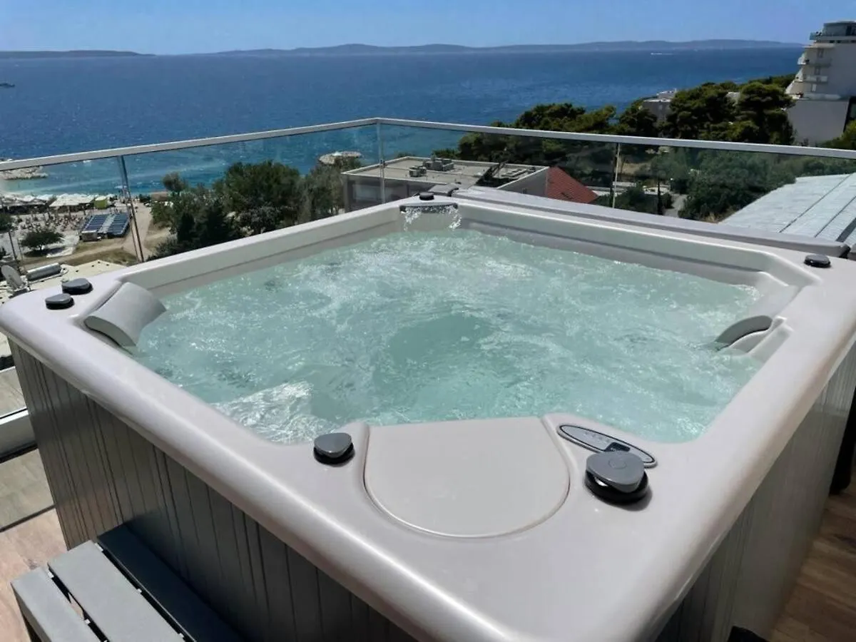 Διαμέρισμα Luxe Hot Tube Apartment, With Views, Near Beach Σπλιτ Κροατία