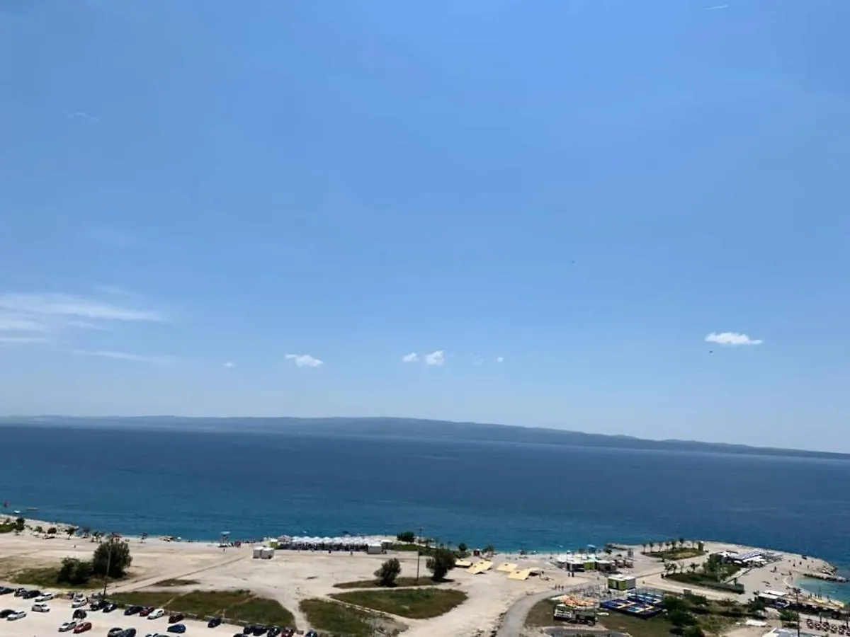 Luxe Hot Tube Apartment, With Views, Near Beach Σπλιτ Κροατία